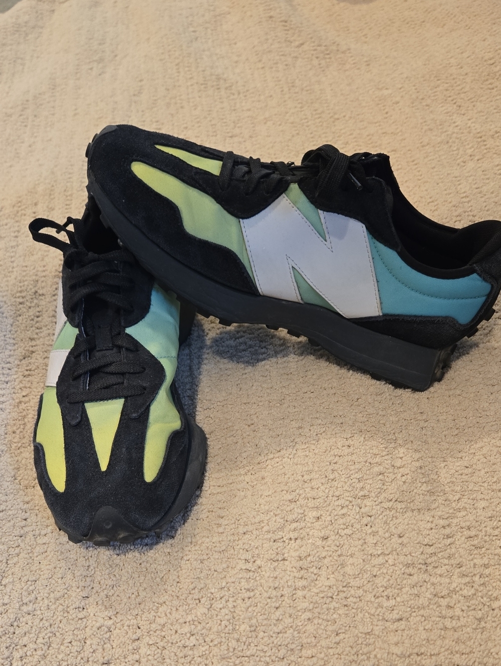 New Balance Men's Black Lime Green Teal Retro Sneakers